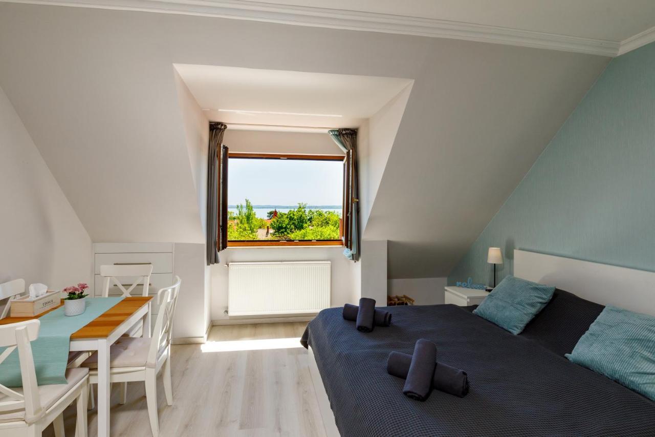 Villa Muzsa Deluxe บาลาตอนฟือเรด ภายนอก รูปภาพ