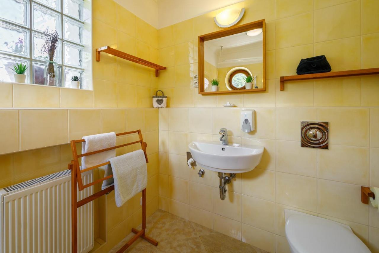 Villa Muzsa Deluxe บาลาตอนฟือเรด ภายนอก รูปภาพ