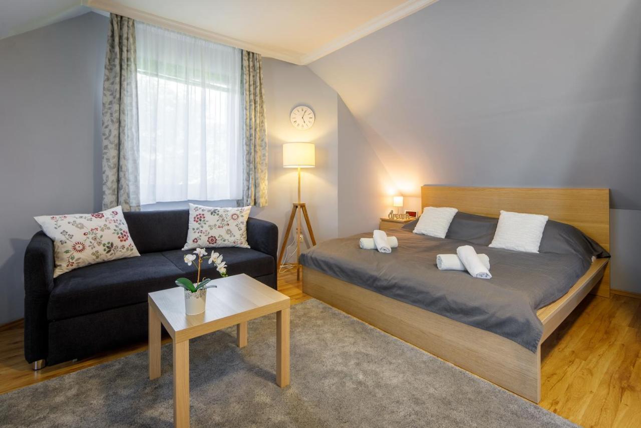 Villa Muzsa Deluxe บาลาตอนฟือเรด ภายนอก รูปภาพ