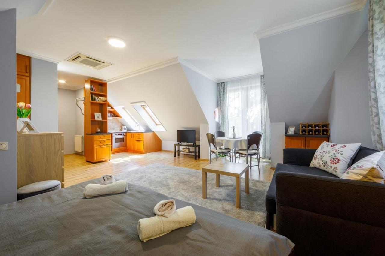 Villa Muzsa Deluxe บาลาตอนฟือเรด ภายนอก รูปภาพ