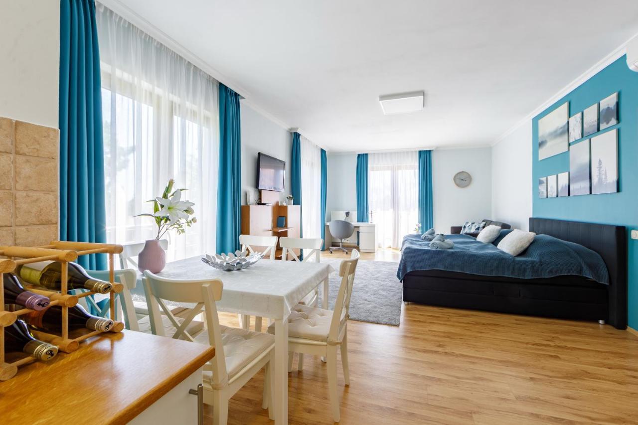 Villa Muzsa Deluxe บาลาตอนฟือเรด ภายนอก รูปภาพ