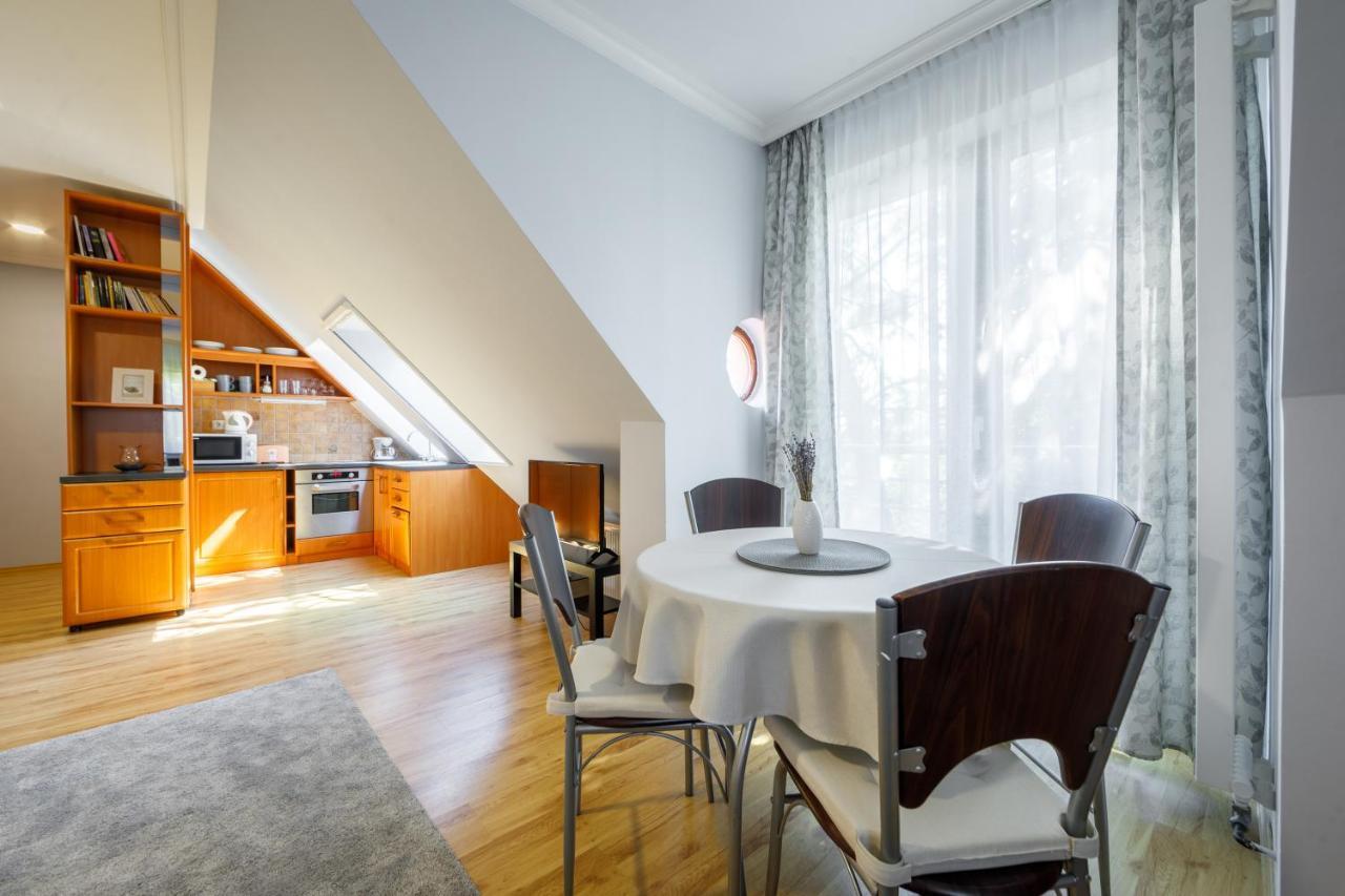 Villa Muzsa Deluxe บาลาตอนฟือเรด ภายนอก รูปภาพ