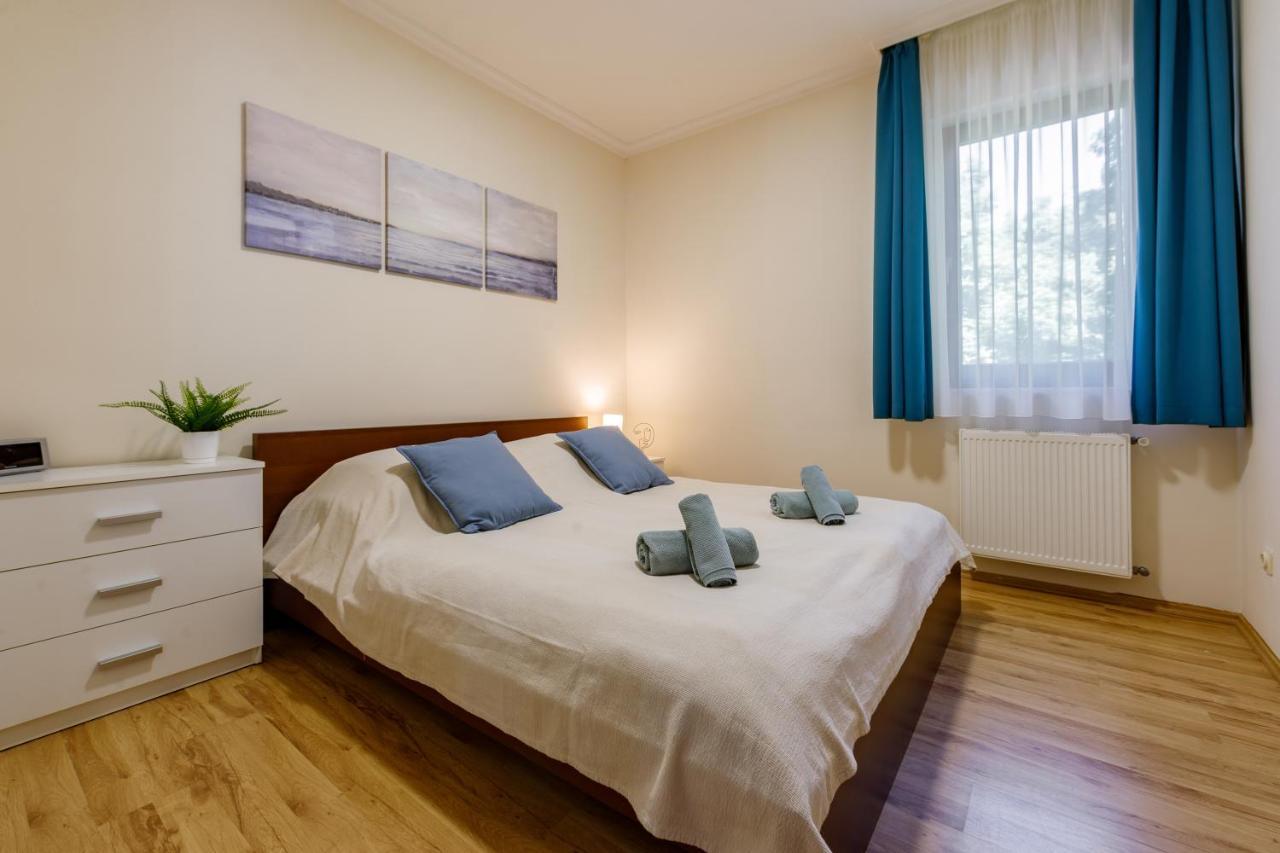 Villa Muzsa Deluxe บาลาตอนฟือเรด ภายนอก รูปภาพ