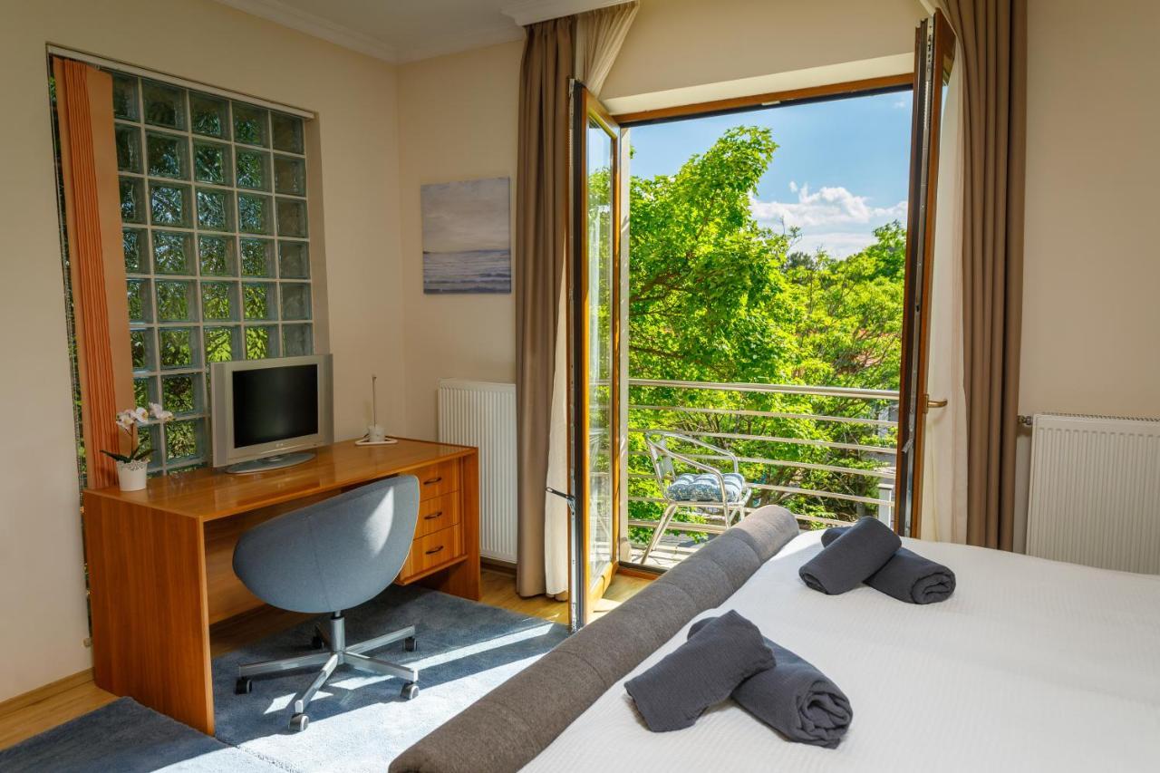 Villa Muzsa Deluxe บาลาตอนฟือเรด ภายนอก รูปภาพ