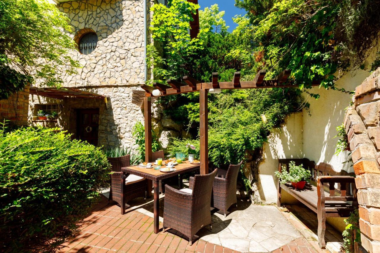 Villa Muzsa Deluxe บาลาตอนฟือเรด ภายนอก รูปภาพ