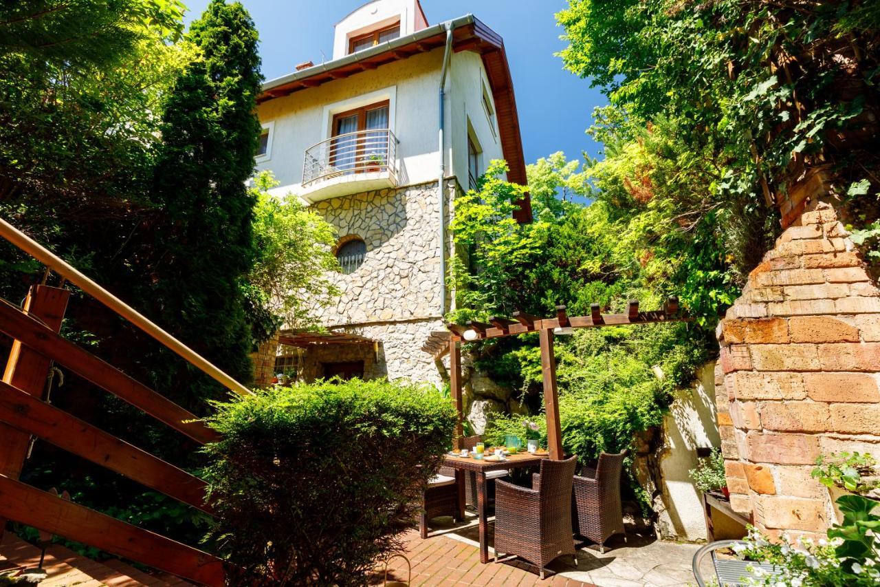 Villa Muzsa Deluxe บาลาตอนฟือเรด ภายนอก รูปภาพ