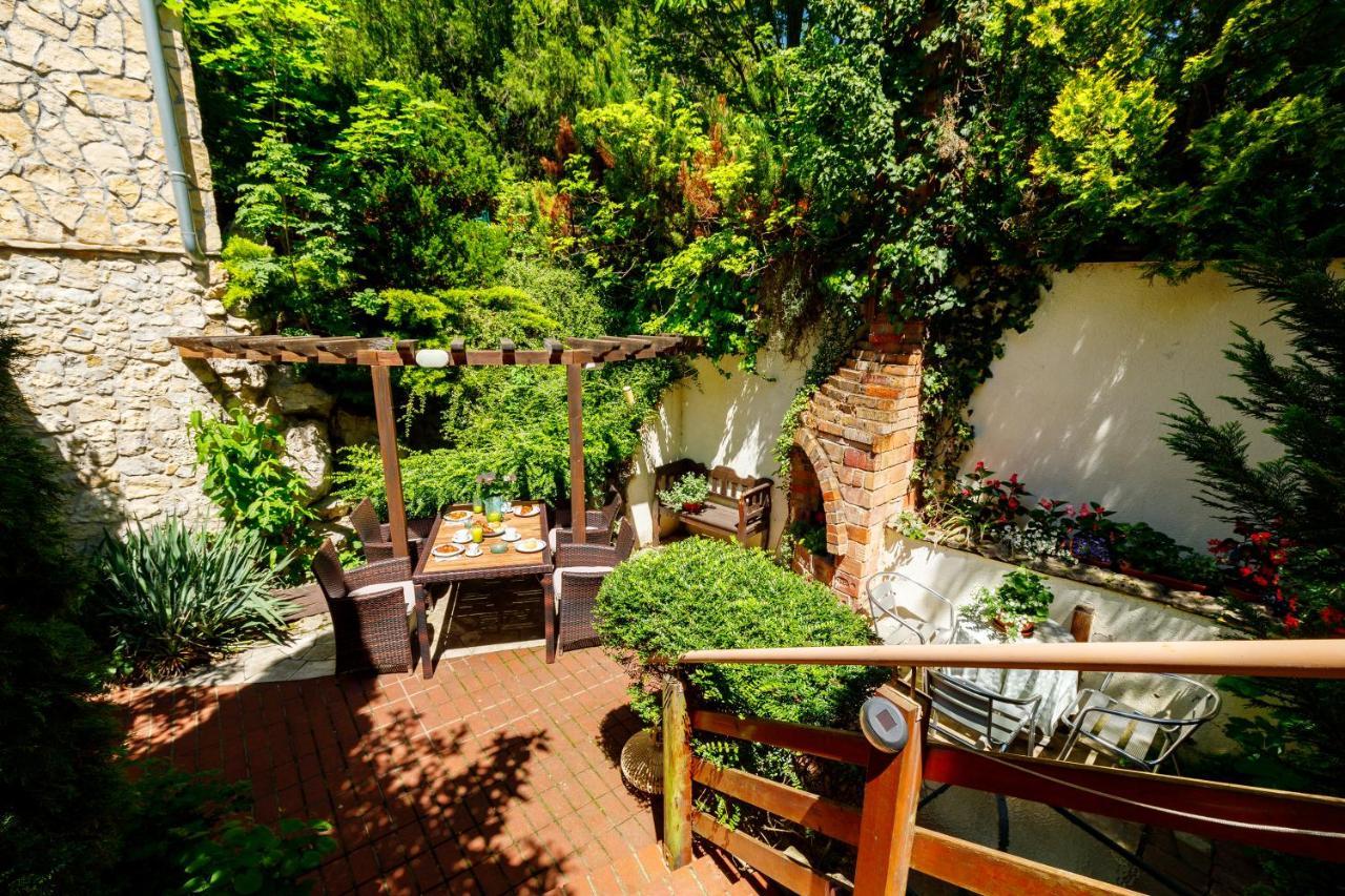 Villa Muzsa Deluxe บาลาตอนฟือเรด ภายนอก รูปภาพ